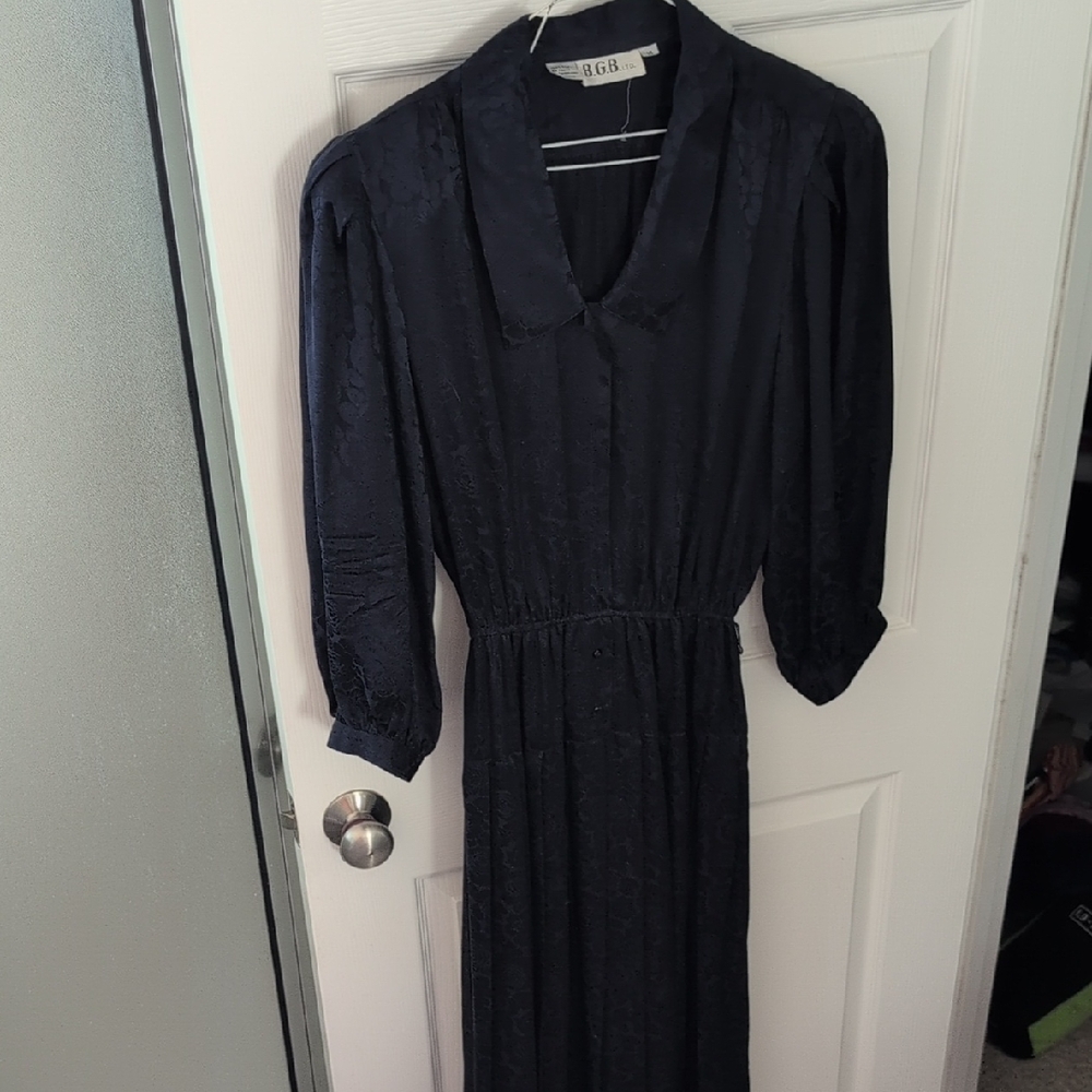 Elegant Black Dress by